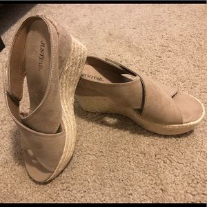 JustFab Tan Sandals. Size US 6.5.